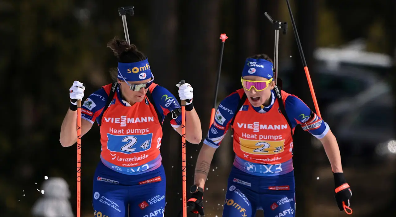Schwere Betrugs-Vorwürfe: Biathlon-Star Julia Simon im Fokus!