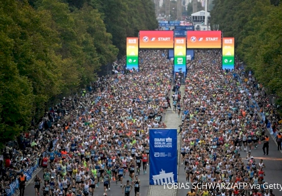 So verfolgst du Läufer beim BMW Berlin-Marathon 2025!