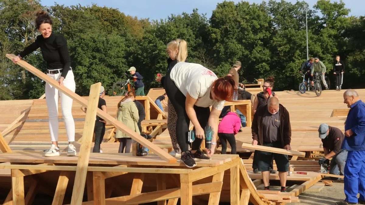 BMX-Skate-Park in Jarmen: Bauarbeiten kurz vor dem großen Finale!