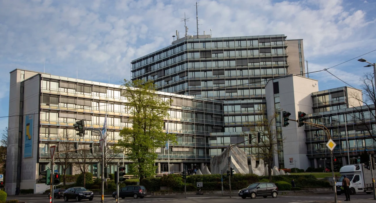 Stichwahl um das Landratsamt im Rhein-Sieg-Kreis: Wer wird der Gewinner? Die überraschenden Enthüllungen!