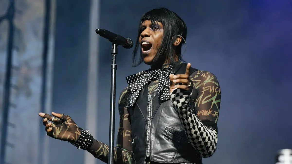 Yves Tumor Rips Swedish House Mafia Fans After Being Booed: The Shocking Truth Unveiled!
