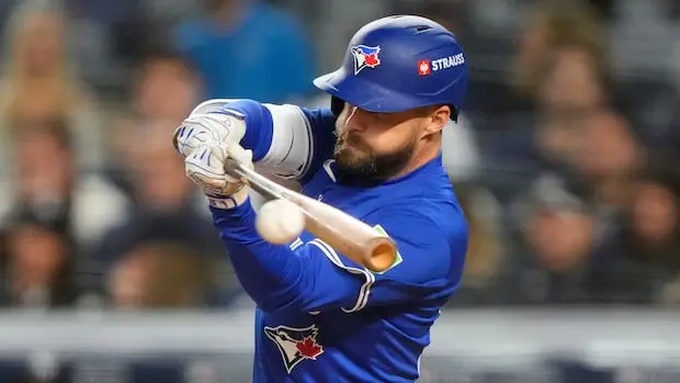 „Blauäugige Jays besiegen Yankees und erreichen ALCS – Erster Sieg seit 2016!“