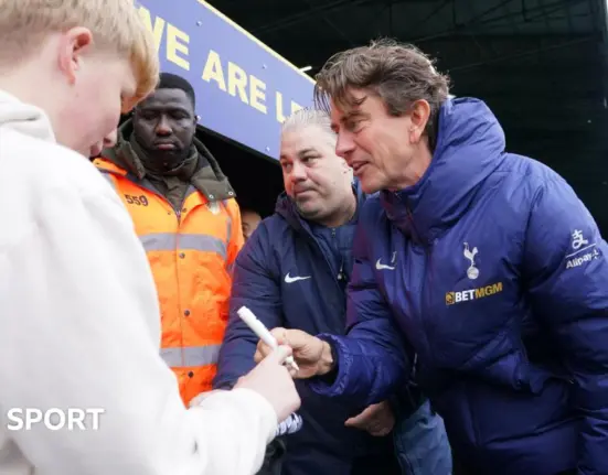 Premier League LIVE: Aufregung vor Leeds, Arsenal, ManU & Chelsea!
