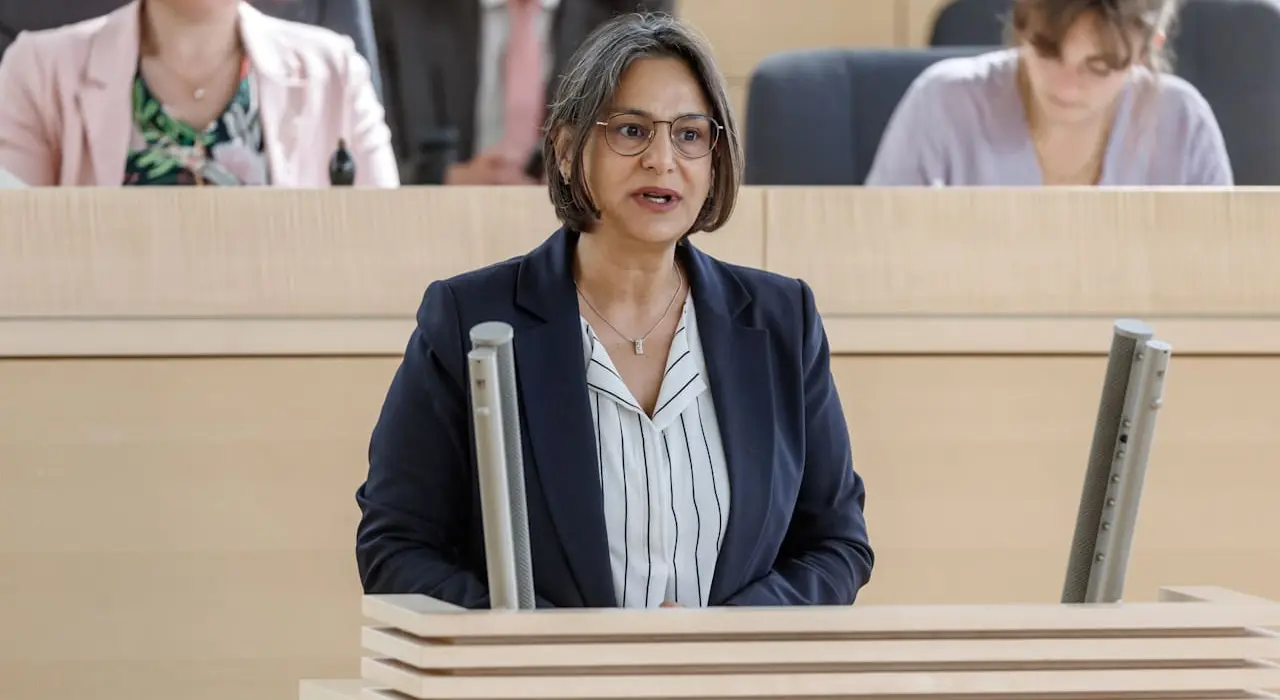 Wegen der AfD: SPD-Bundesvize fürchtet Abschiebung – Skandal im Polit-Bereich!