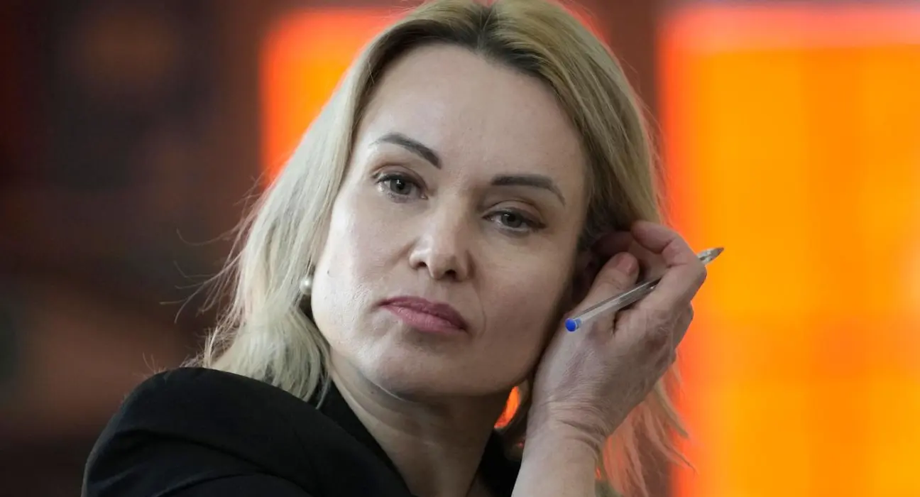 Russland erklärt Journalistin Marina Owsjannikowa zum 'ausländischen Agenten' – was bedeutet das?